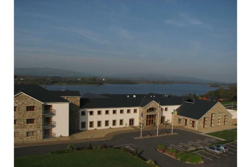 Ramada Hotel And Suites At Lough Allen Drumshanbo Buitenkant foto